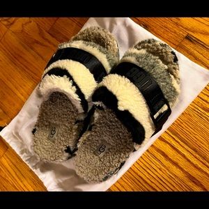 Ugg slipper